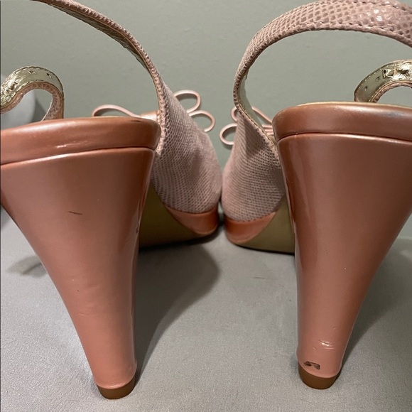 Anne Klein Europa Leather Pumps Pink Bow Tie Textured Slingback 4“ Heels Size 9 - Picture 8 of 8